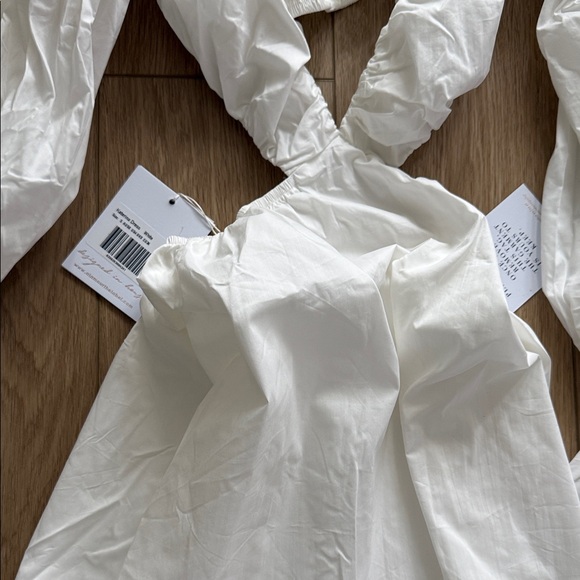 Alamour The Label White Puff Sleeve Blouse - Picture 4 of 9